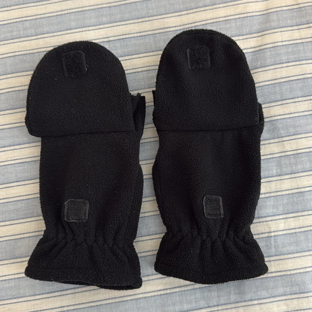 Made For Play 🧤soft warm